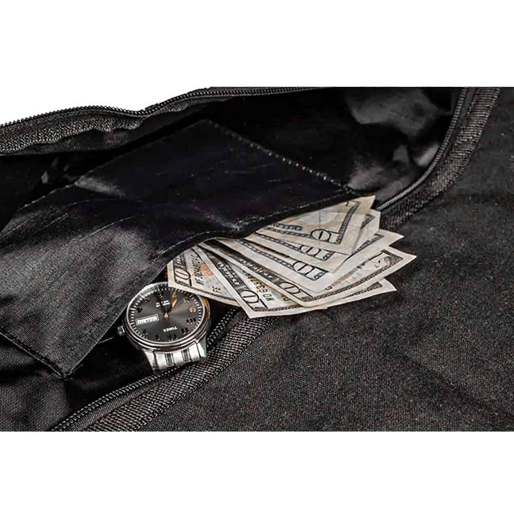 DS-HANGER_cjpg | When Crap Hits Fan